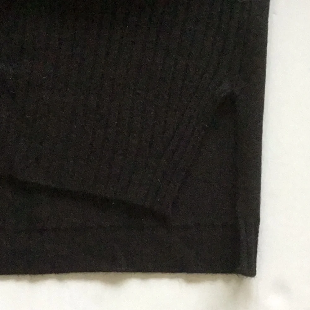 Lyla + Luxe Ribbed Sweater, NWT - Picture 7 of 10